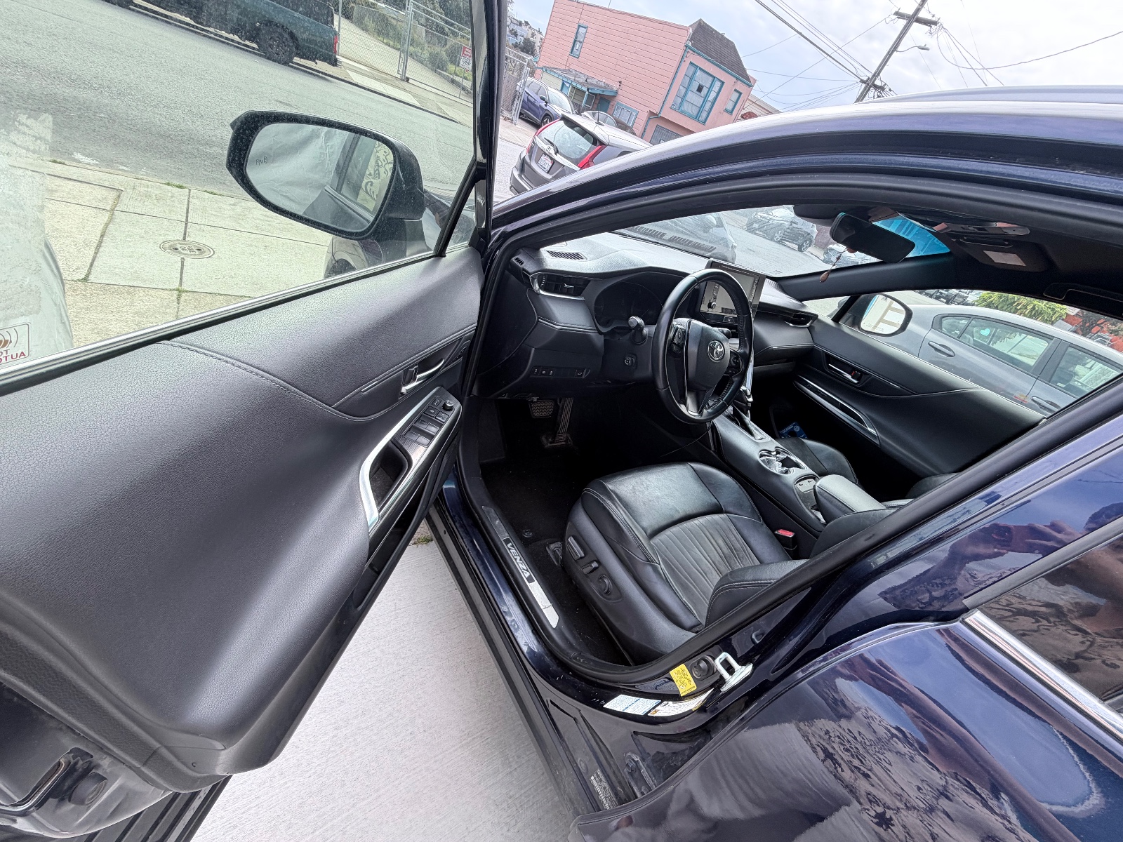 2021 toyota venza hybrid XLE 四驱一口价2.2w 割血出售全美最低价