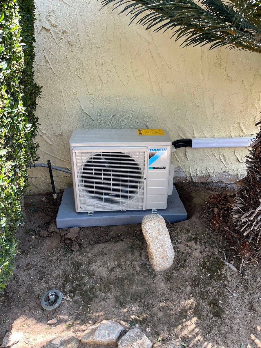 AF冷暖水电公司承接奥克兰中央空调安装/维修，分体空调冷气机，暖汽设备安装和维修