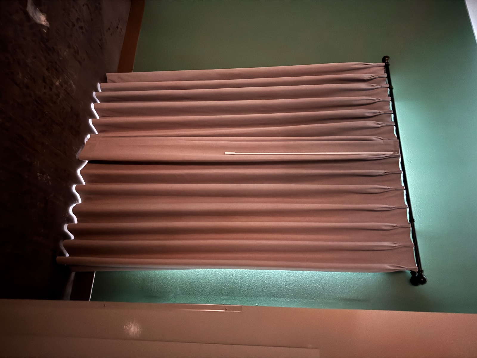 Wisconsin dells 窗帘安装招人