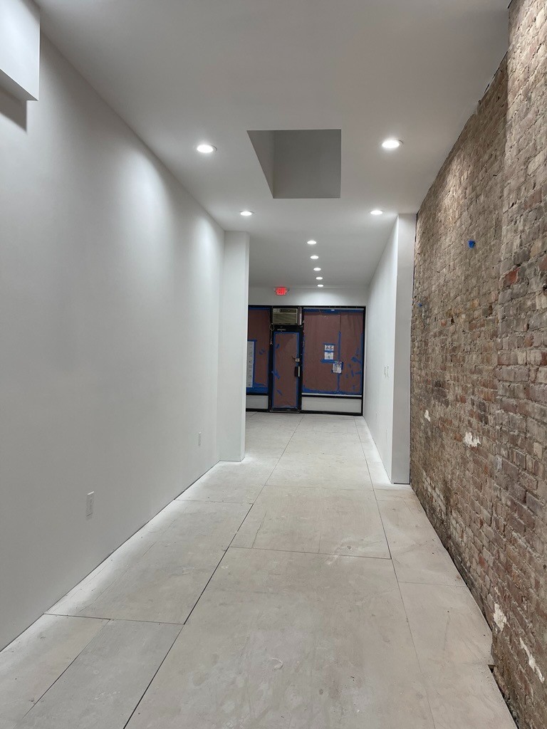 法拉盛吉祥装修公司：室内外装修，店铺装修，指甲店-按摩店装修，做工精致，20多年装修经验，执照保险