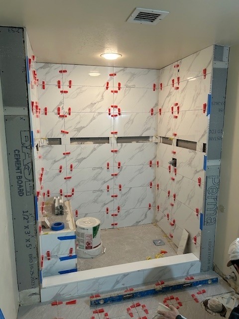 专业游泳池建造推荐鑫创建筑装修 技术全面, 室内外高品质装修，房屋加建新建，执照保险