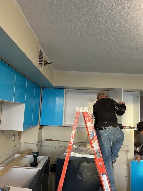 专业游泳池建造推荐鑫创建筑装修 技术全面, 室内外高品质装修，房屋加建新建，执照保险