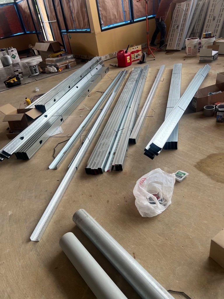 长岛恩典装修陈师傅，餐馆装修，家庭装修，现场定制橱柜 木工瓦工一体 厨房翻新 卫生间装修