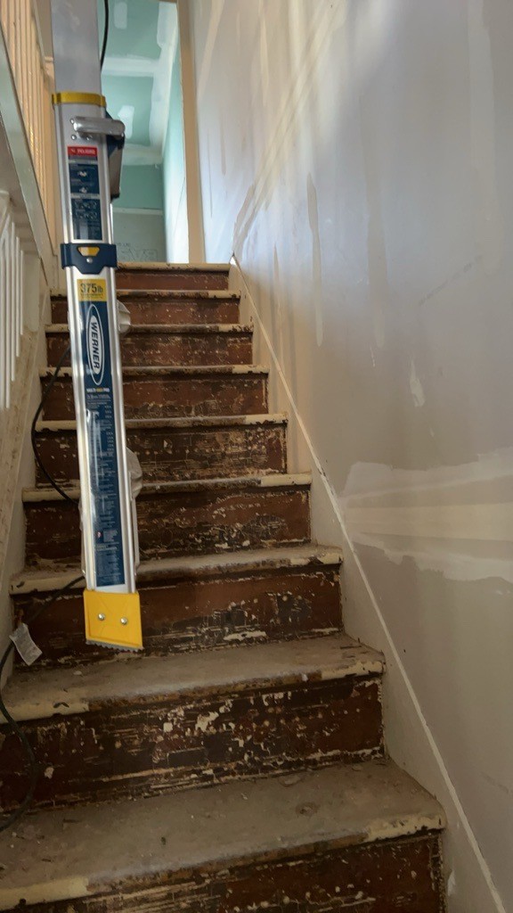 布鲁克林装修服务推荐恩典装修陈师傅，家庭装修，商业装修，现场定制橱柜，木工瓦工一体，厨房翻新