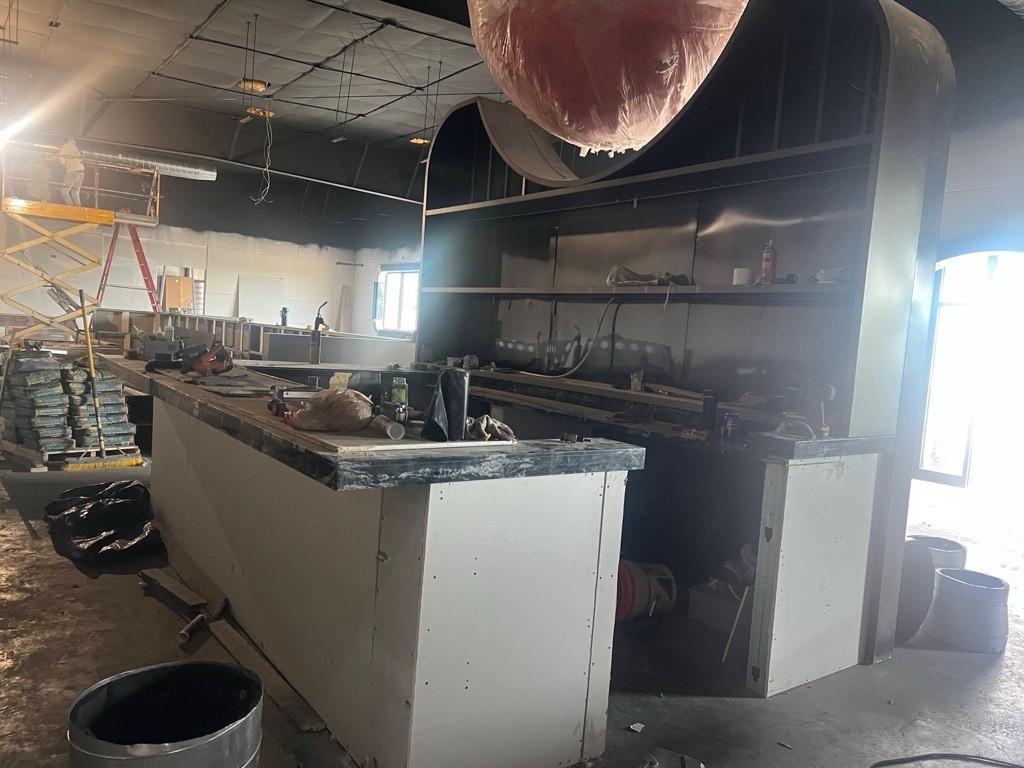 皇后区装修服务推荐恩典装修陈师傅,家庭装修,商业装修,现场定制橱柜,木工瓦工一体,厨房翻新