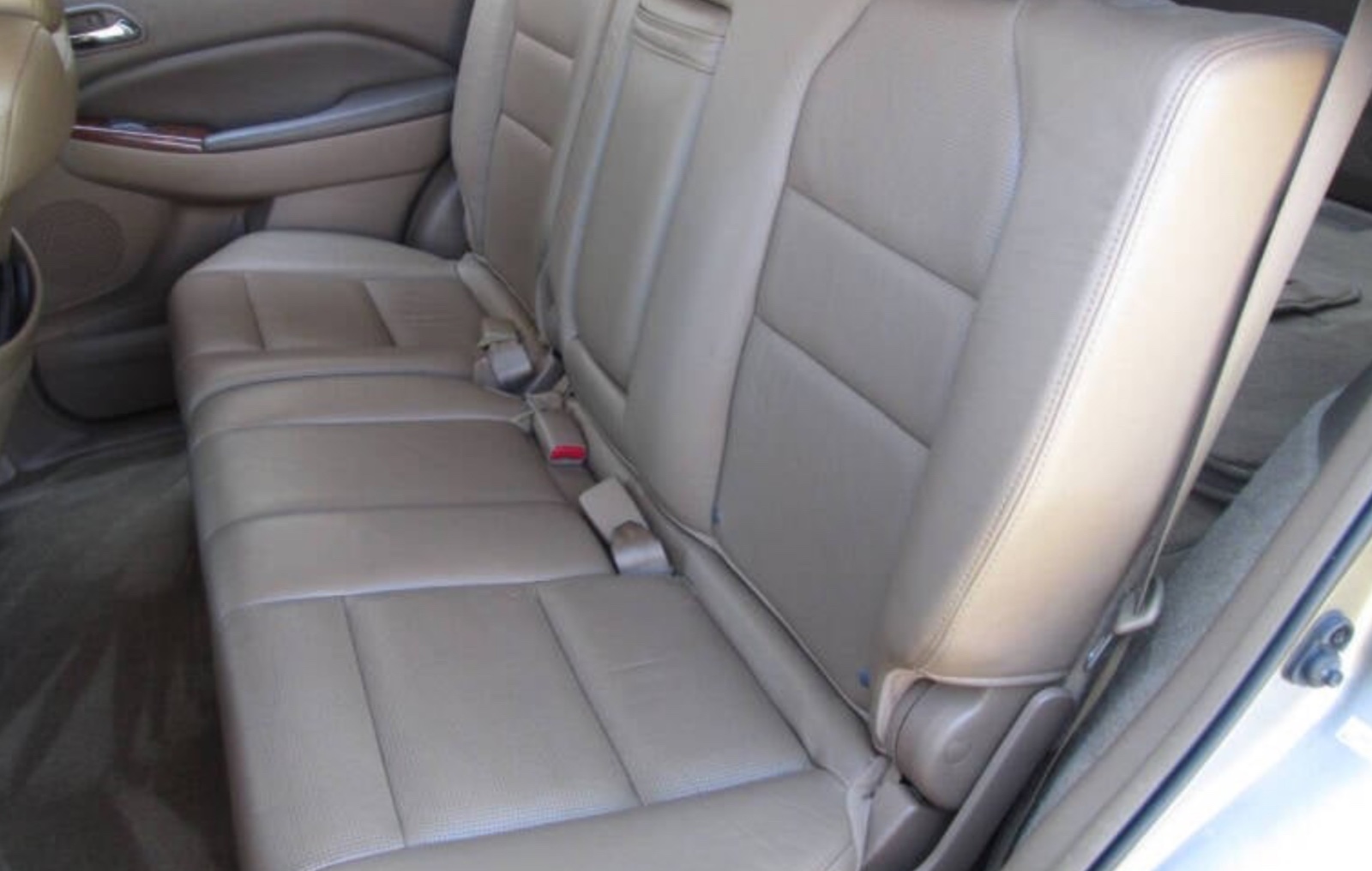 2005 Acura MDX Touring AWD 售价$6995