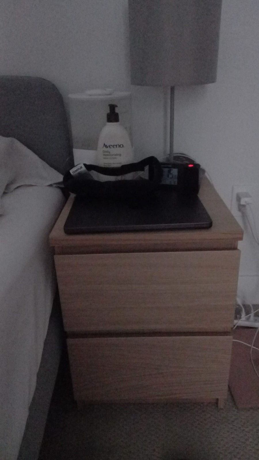 2年宜家 雙人床帶新床墊, 床頭燈-图3