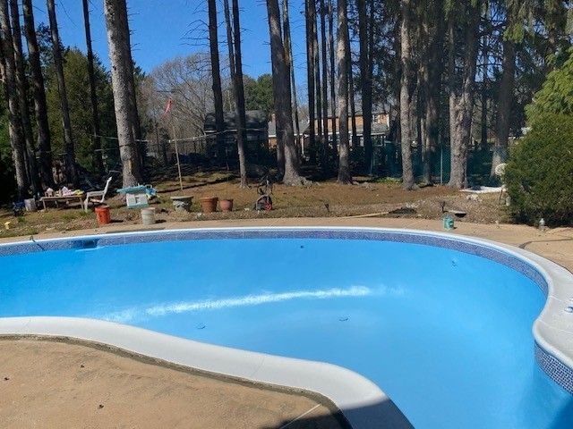 赞助广告鑫创建筑装修公司