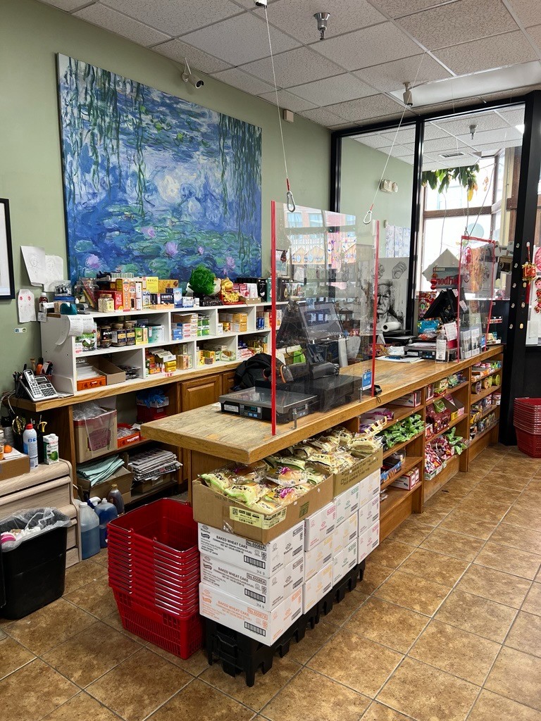 康州纽黑文市的华人超市转让，4000平方尺，月租金仅 $5000， 客源丰富