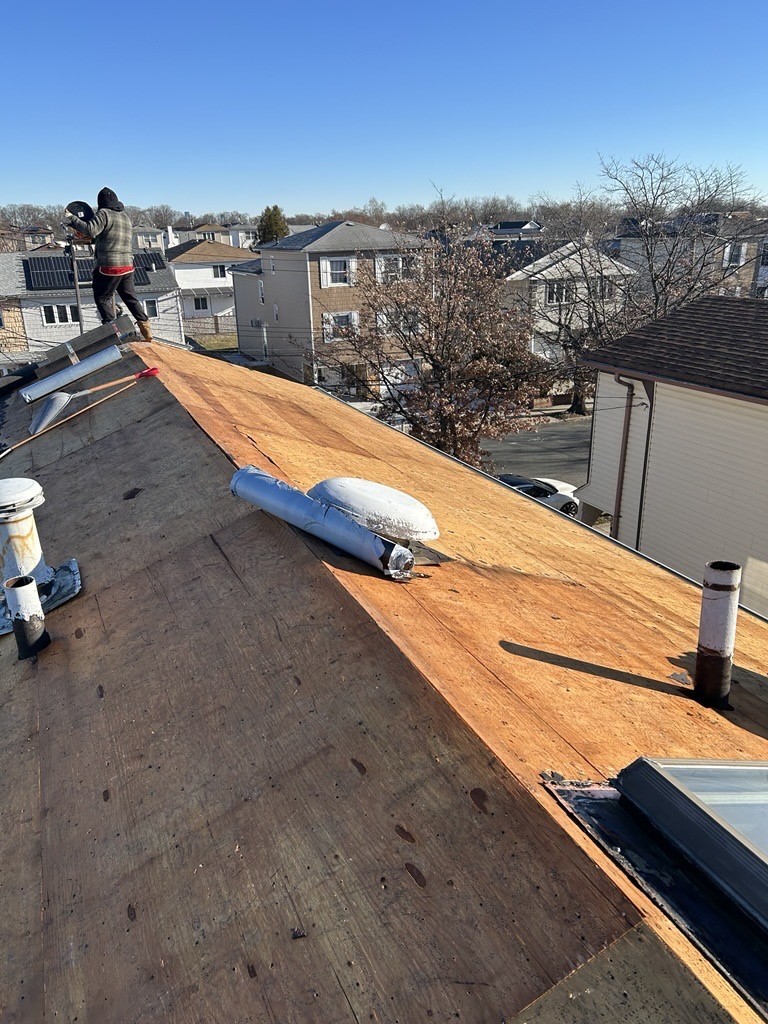 Shari - NY Roofing Co.
