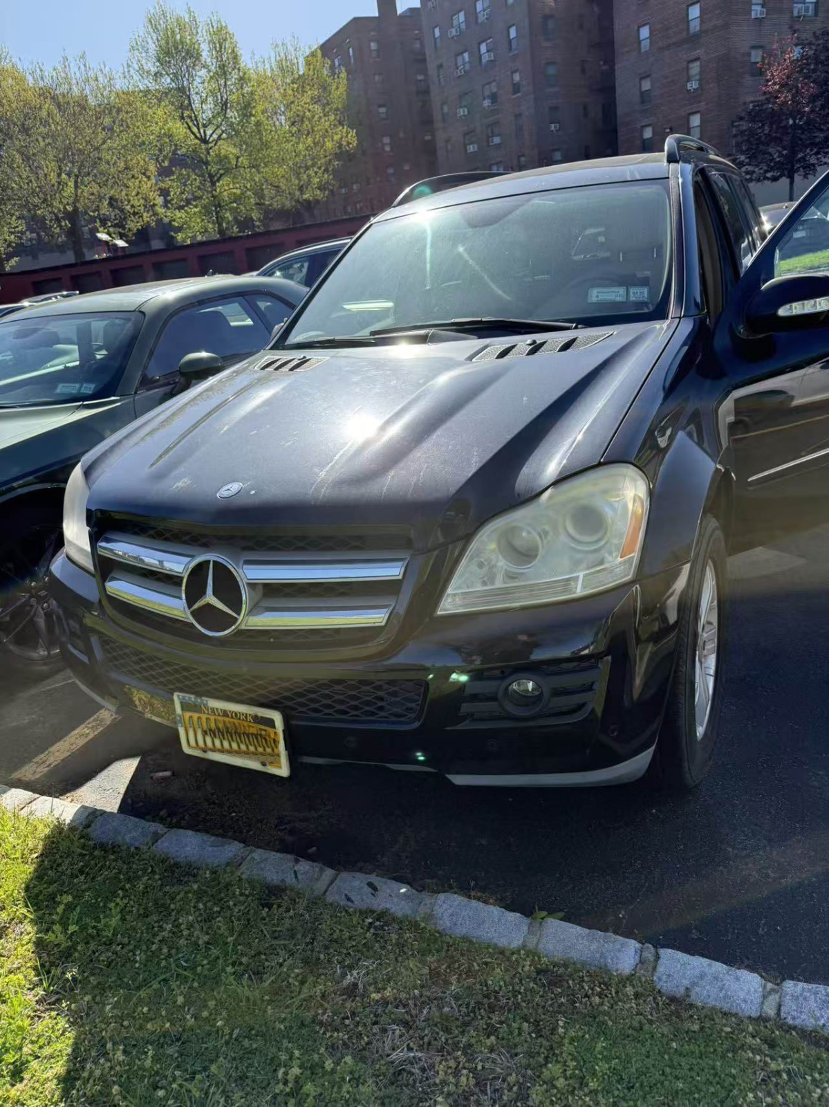 Mercedes